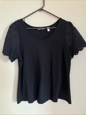Isaac Mizrahi Black Puff Eyelet Short Sleeve Top
